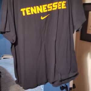 Nike Black and Gold Tennessee Men's Tee